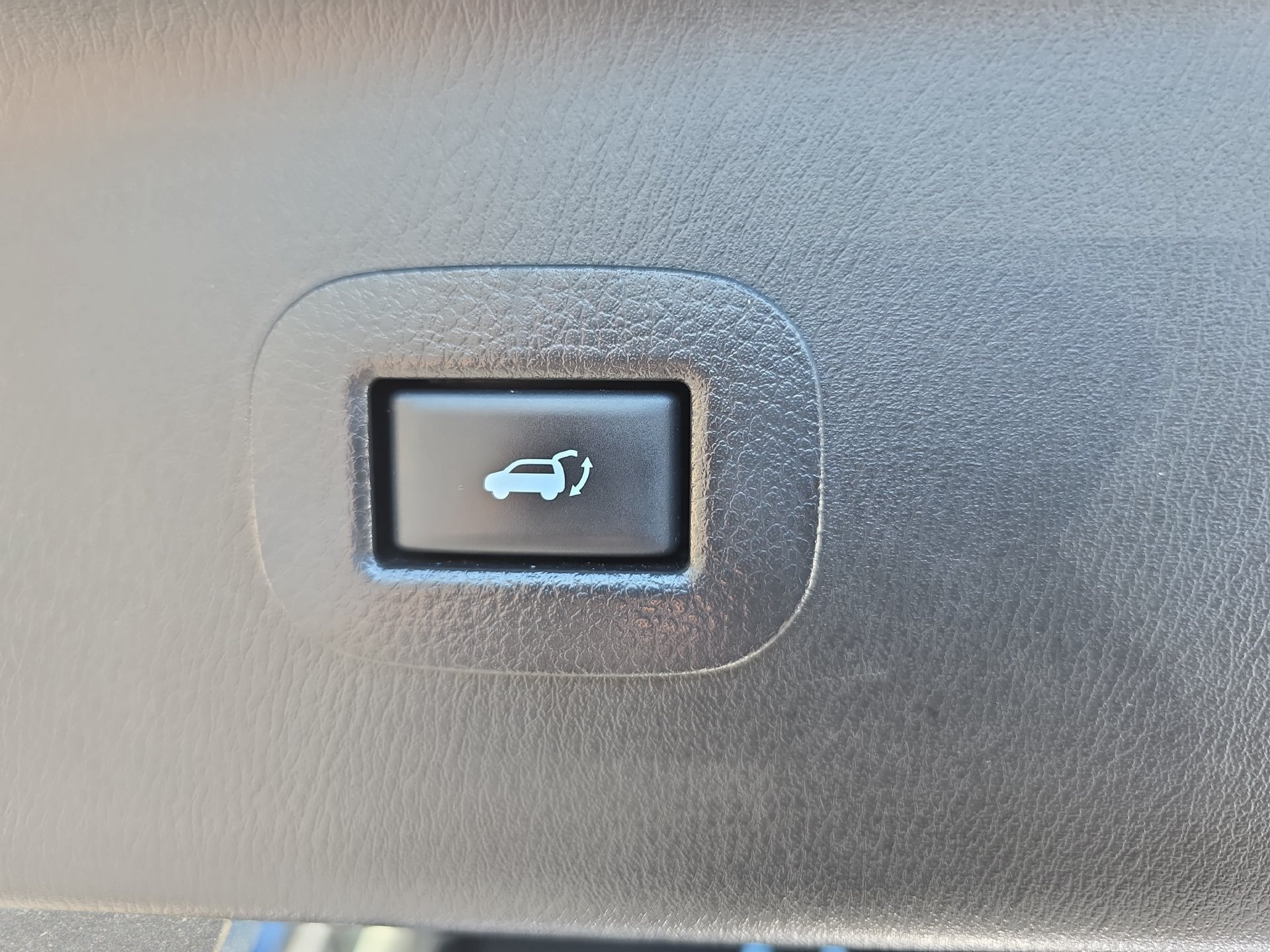 Used 2024 INFINITI QX80 Luxe AWD/4WD image 13
