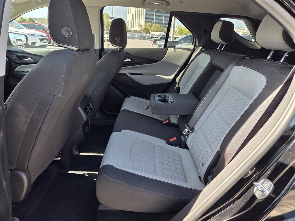 Used 2023 Chevrolet Equinox LS w/ LS Convenience Package image 6