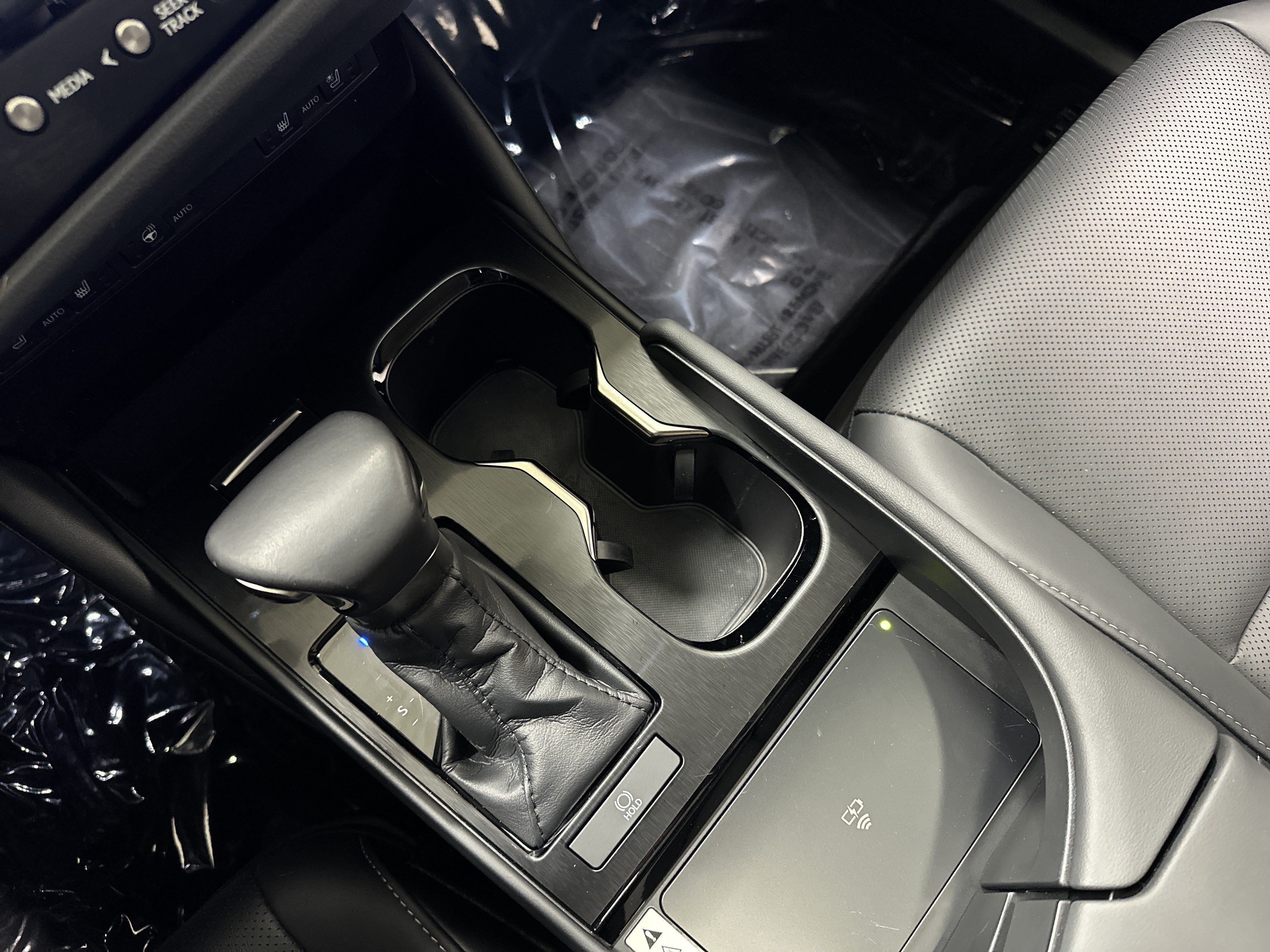 Certified 2023 Lexus ES 350 w/ Premium Package FWD image 5