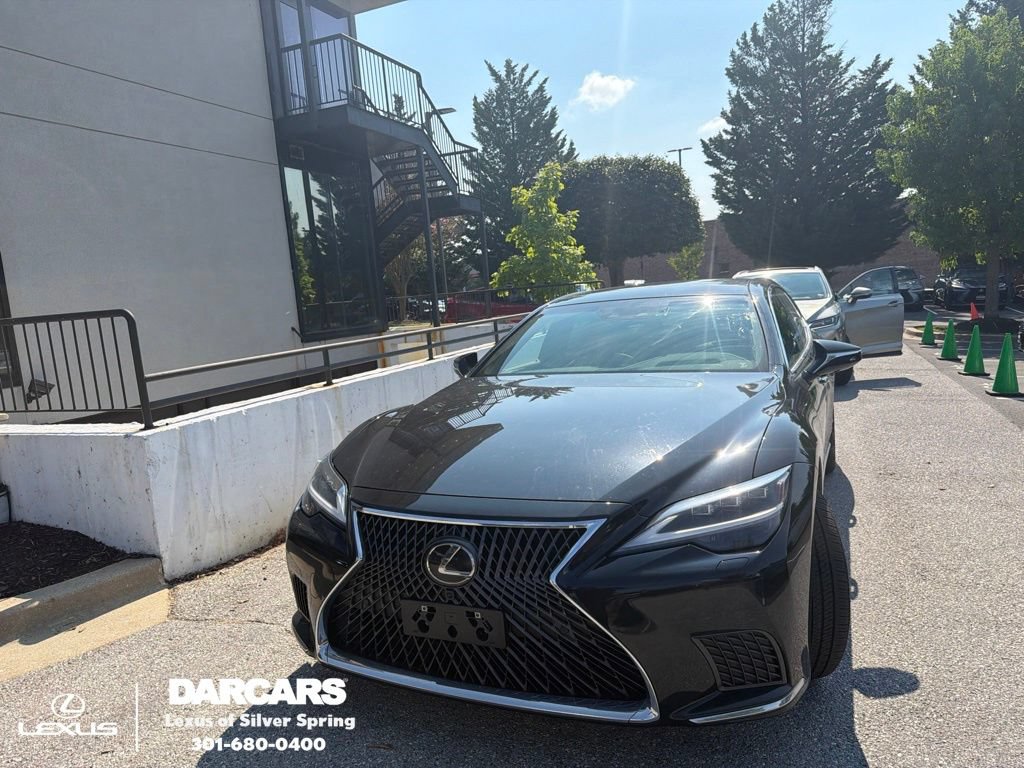 Used 2023 Lexus LS 500 AWD w/ Luxury Package image 1