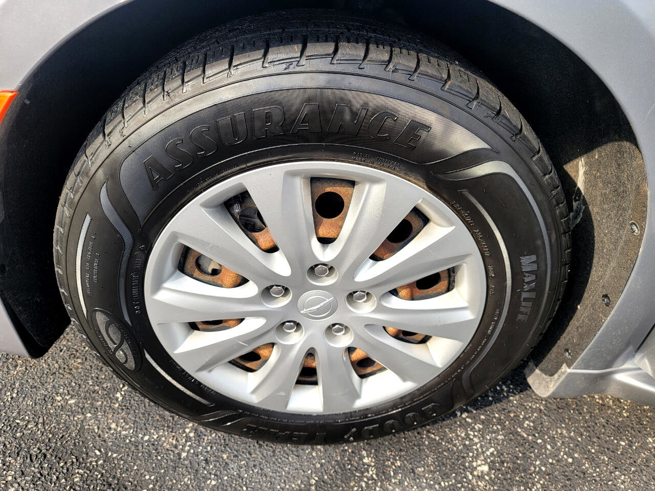 Used 2020 Chrysler Voyager L image 33