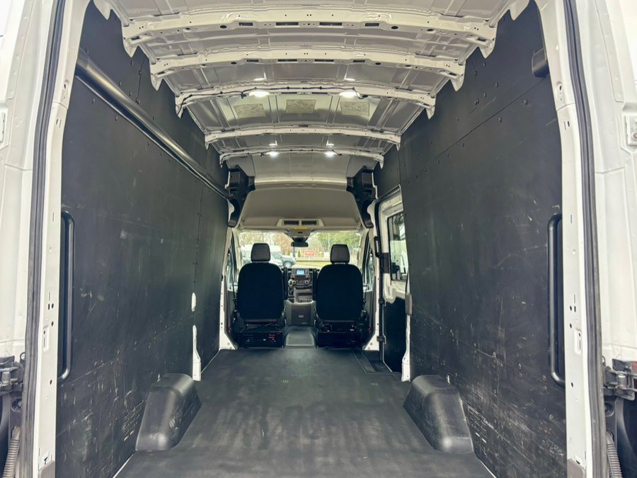 Used 2024 Ford Transit 350 148 High Roof Extended w/ Load Area Protection Package image 28
