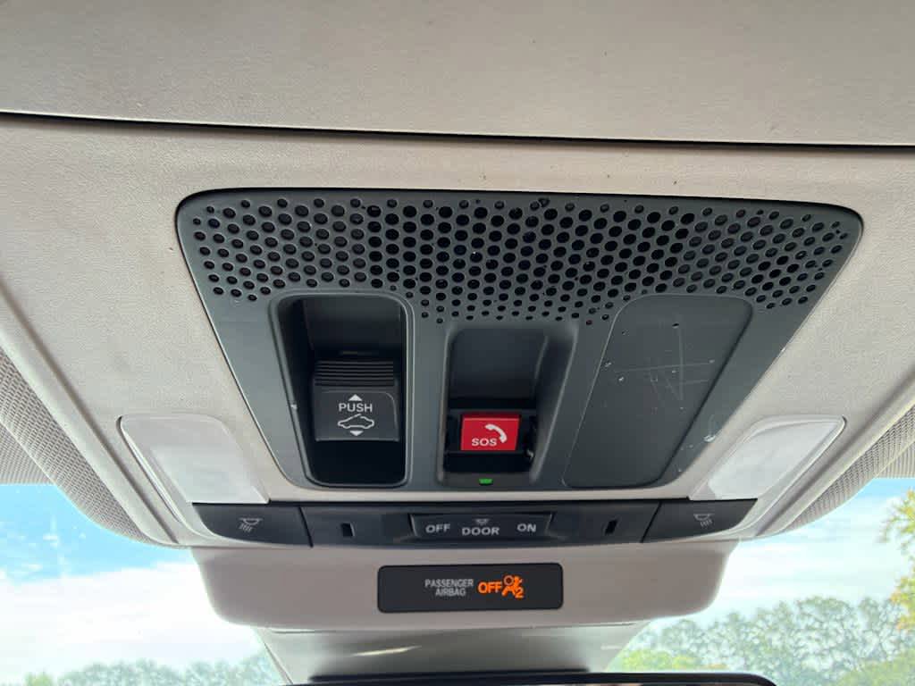 Used 2023 Honda Accord EX-L image 13