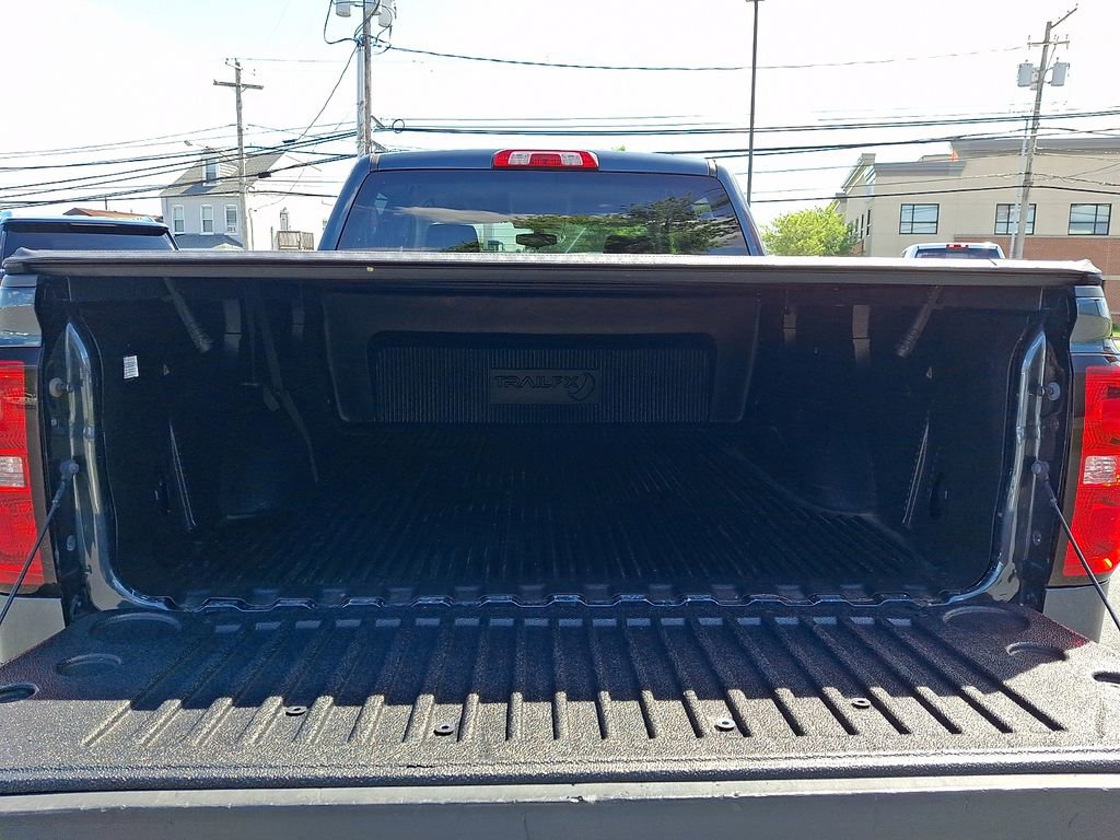 Used 2018 Chevrolet Silverado 1500 LT w/ All Star Edition AWD/4WD image 32