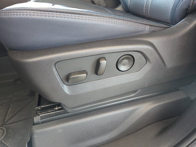 Used 2024 Chevrolet Silverado 1500 High Country AWD/4WD image 46