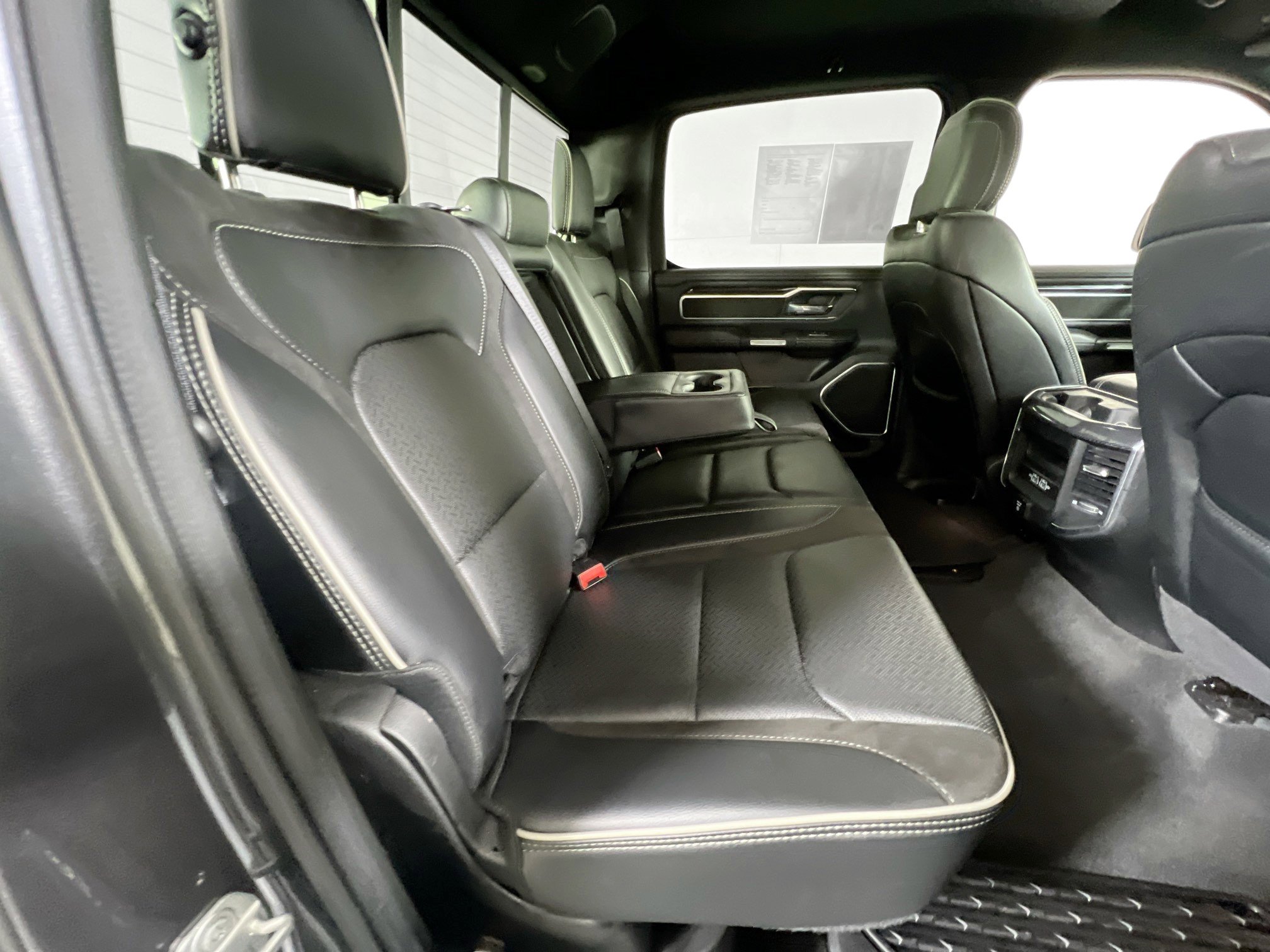 Used 2022 RAM 1500 Laramie w/ Sport Appearance Package image 25