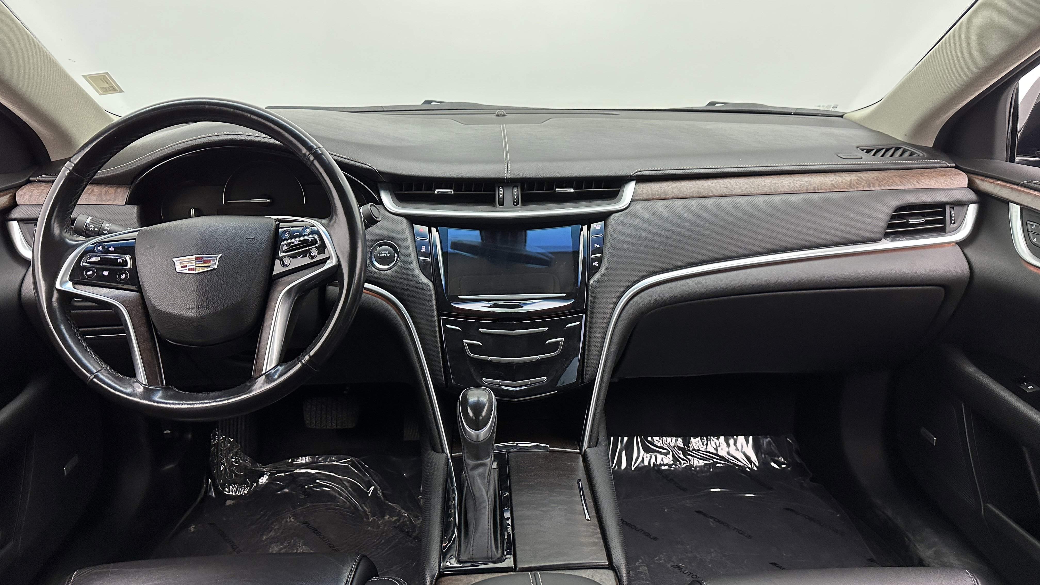 Used 2019 Cadillac XTS Luxury image 26