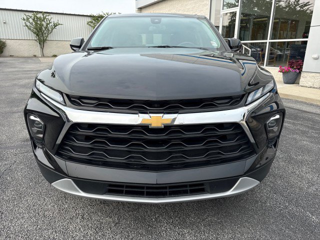 Used 2025 Chevrolet Blazer LT w/ Driver Confidence Package FWD image 8