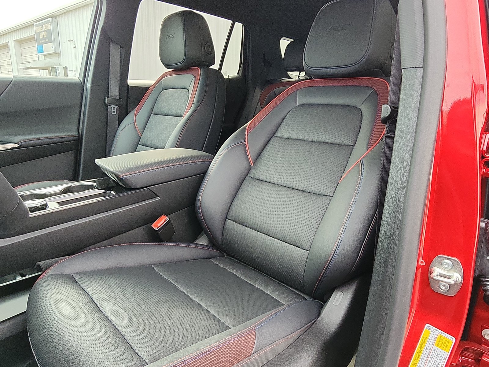 New 2026 Chevrolet Equinox RS w/ LPO, Floor Liner Package FWD image 21