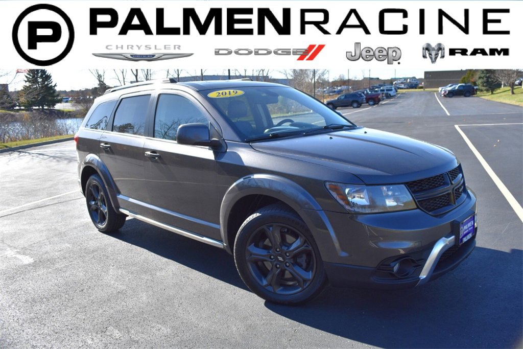 Used 2019 Dodge Journey Crossroad w/ Nav & Sun Group