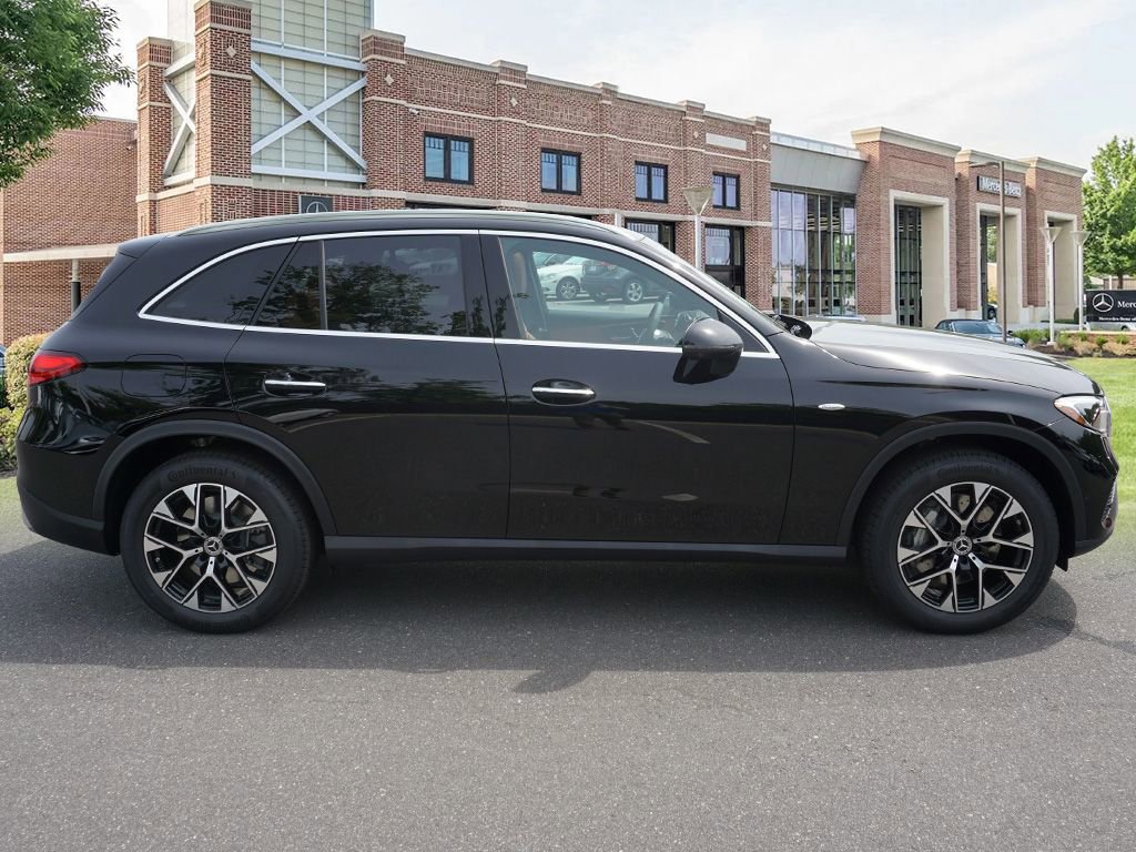 Certified 2025 Mercedes-Benz GLC 350e 4MATIC image 6