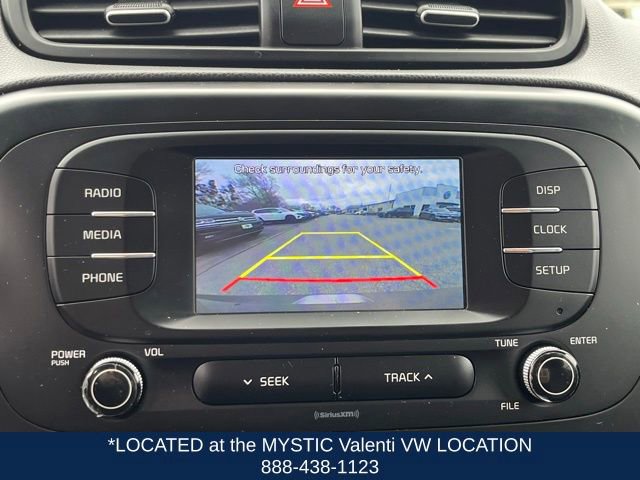 Used 2017 Kia Soul + image 32