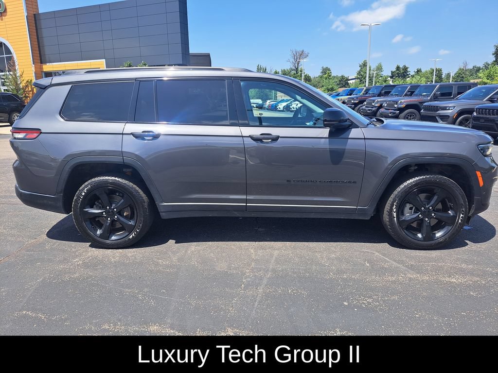 Used 2024 Jeep Grand Cherokee L Limited w/ Luxury Tech Group II AWD/4WD image 4