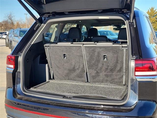 New 2025 Volkswagen Atlas SE image 5