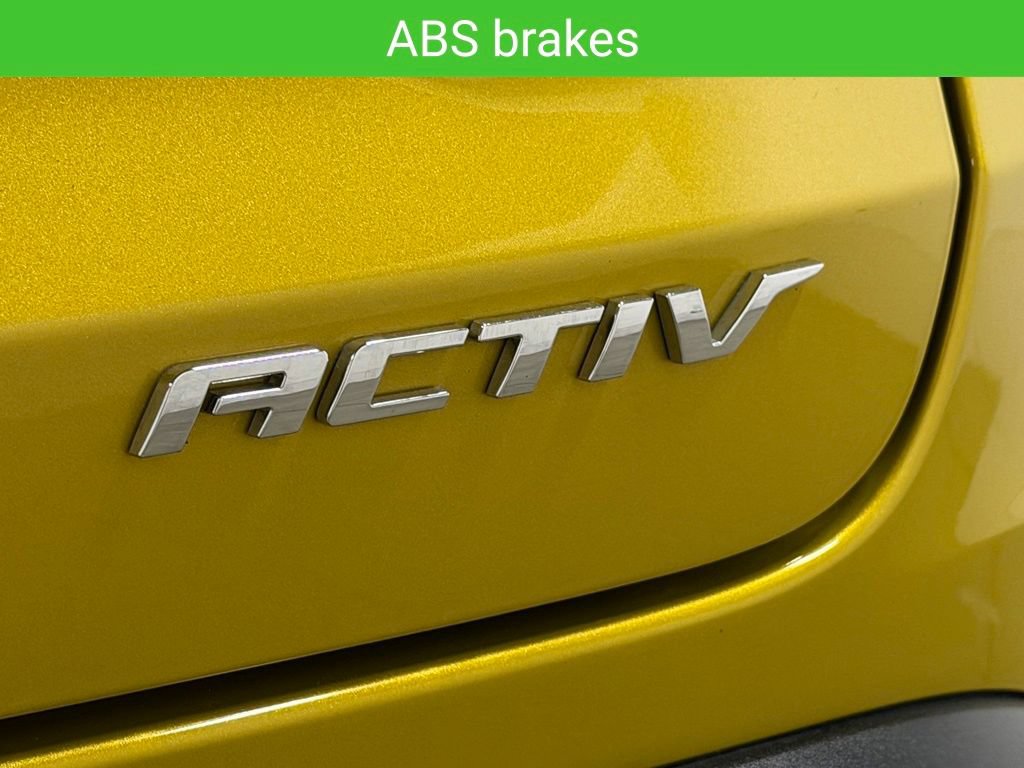 Used 2025 Chevrolet Trax ACTIV w/ Driver Confidence Package FWD image 14