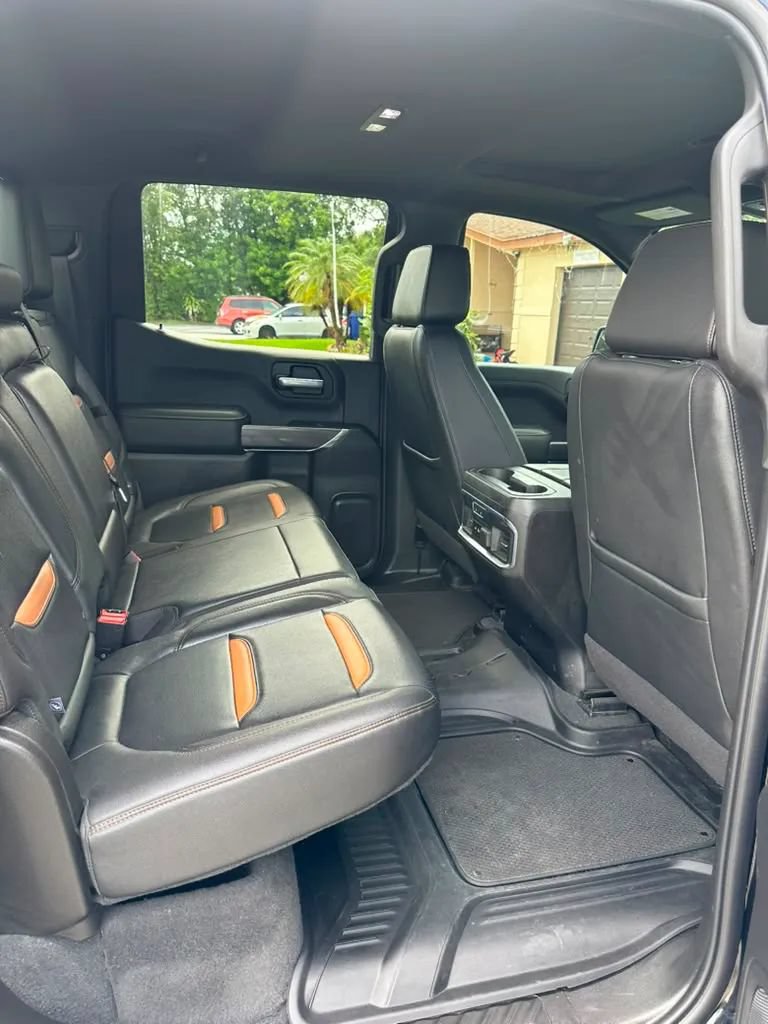 Used 2021 GMC Sierra 1500 AT4 w/ AT4 Premium Package AWD/4WD image 11