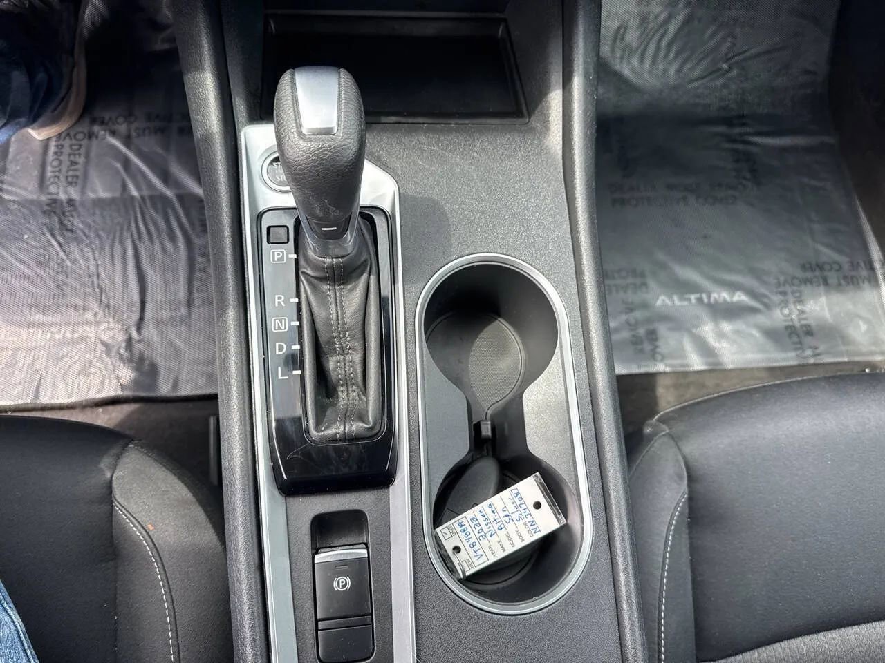 Used 2022 Nissan Altima 2.5 SV image 18