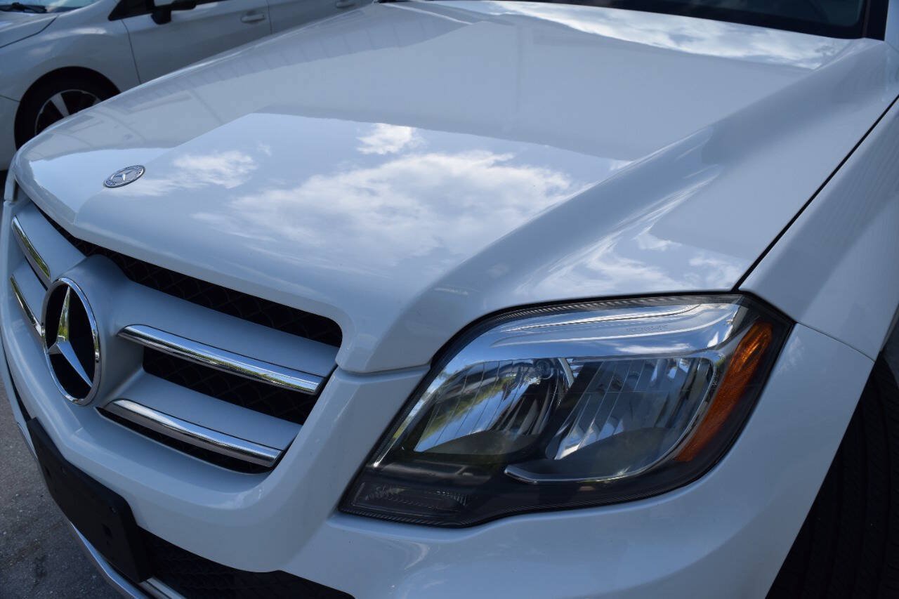 Used 2013 Mercedes-Benz GLK 250 BlueTEC 4MATIC image 11