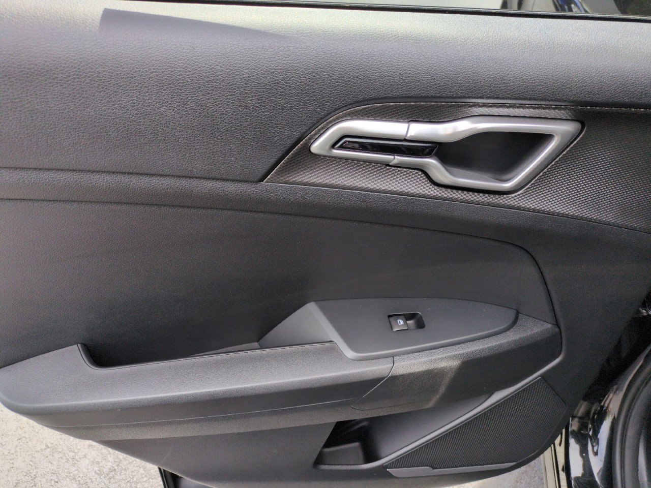 Used 2024 Kia Sportage LX AWD/4WD image 32