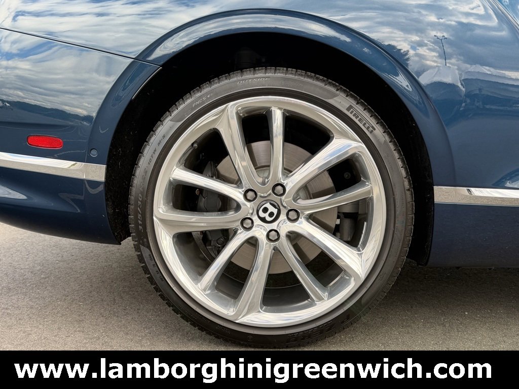 Used 2023 Bentley Continental GT Azure image 18