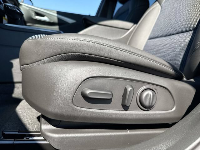 New 2026 Buick Envista Sport Touring w/ Convenience I Package FWD image 12