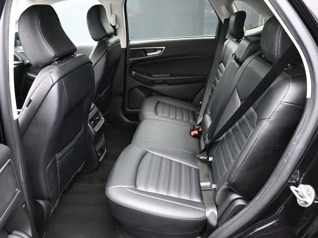 Used 2022 Ford Edge SEL w/ Convenience Package image 12