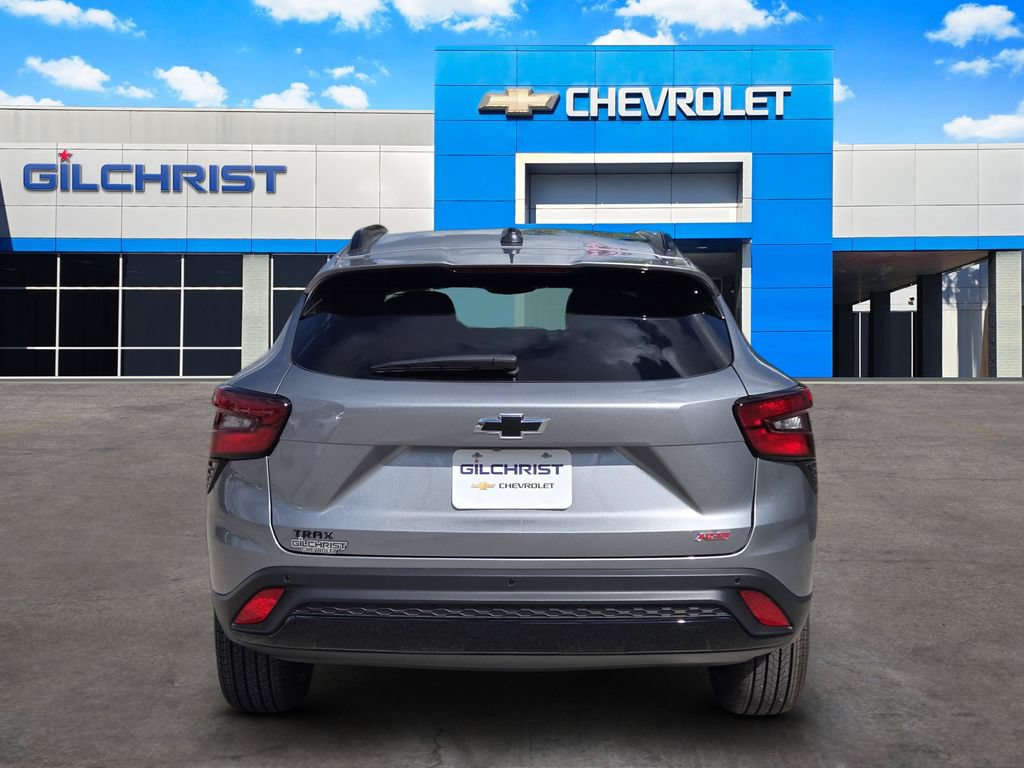 New 2026 Chevrolet Trax RS w/ Sunroof Package FWD image 7