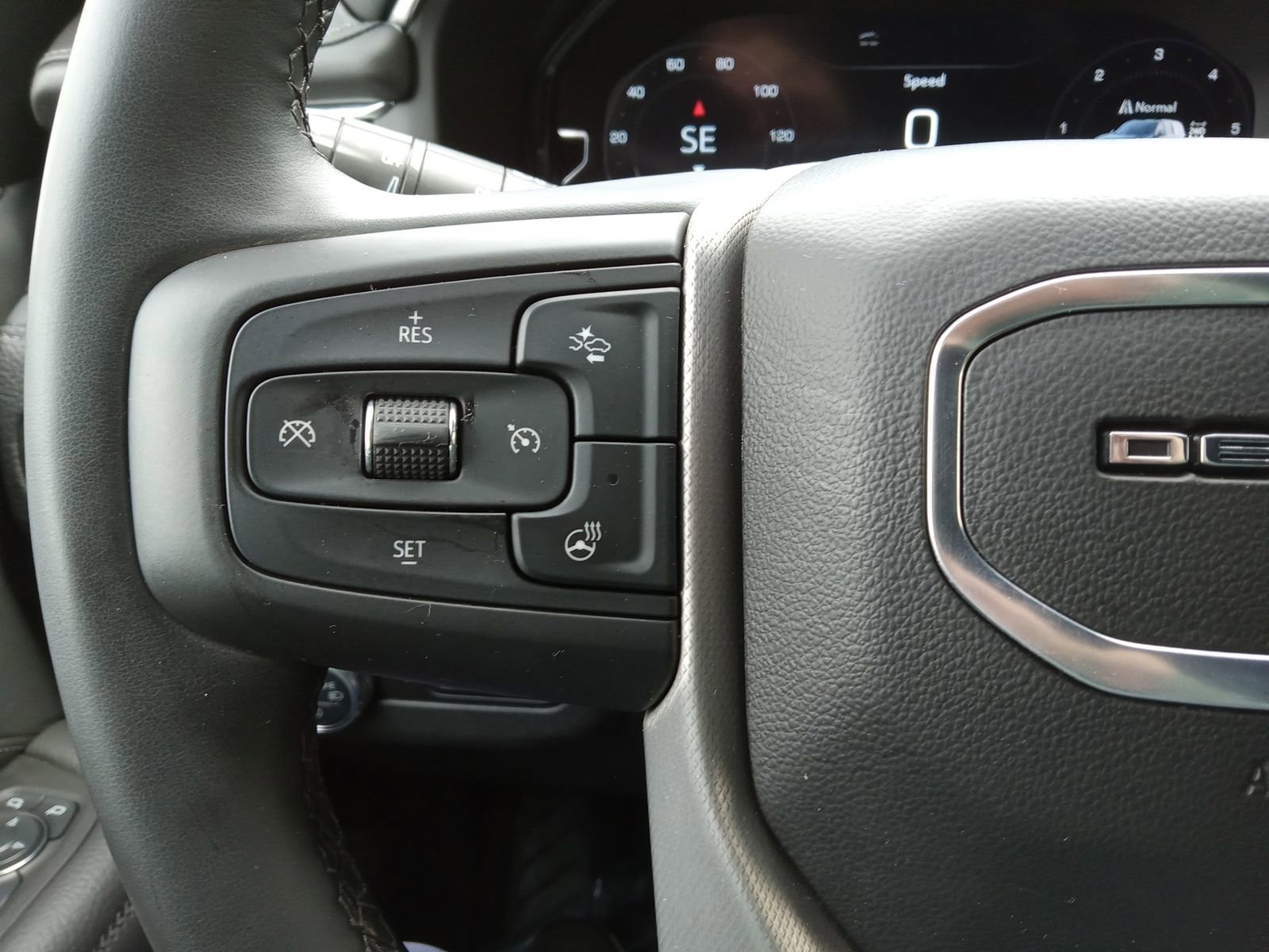 Used 2024 GMC Yukon XL Denali w/ LPO, Floor Liner Package AWD/4WD image 20
