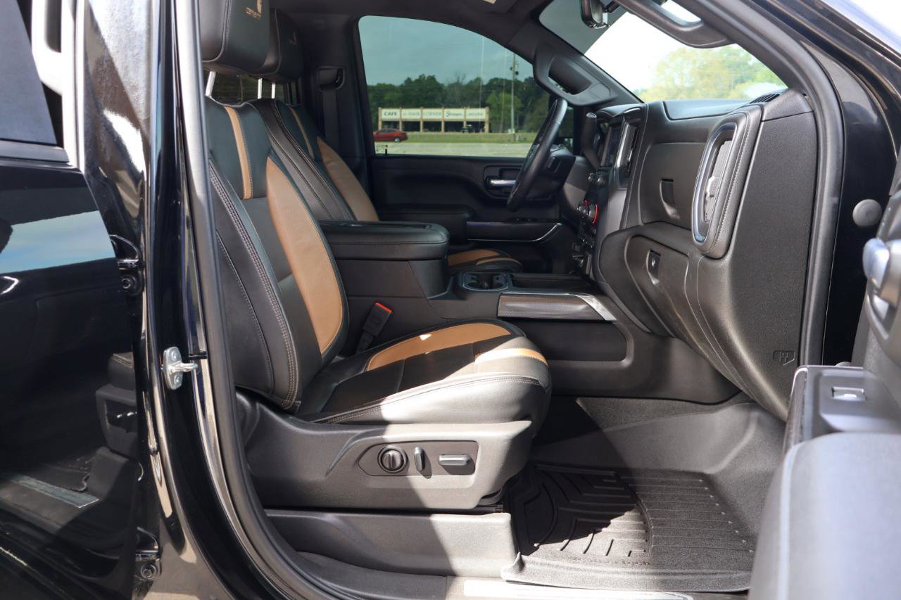 Used 2021 Chevrolet Silverado 2500 LTZ w/ Carhartt Edition image 12