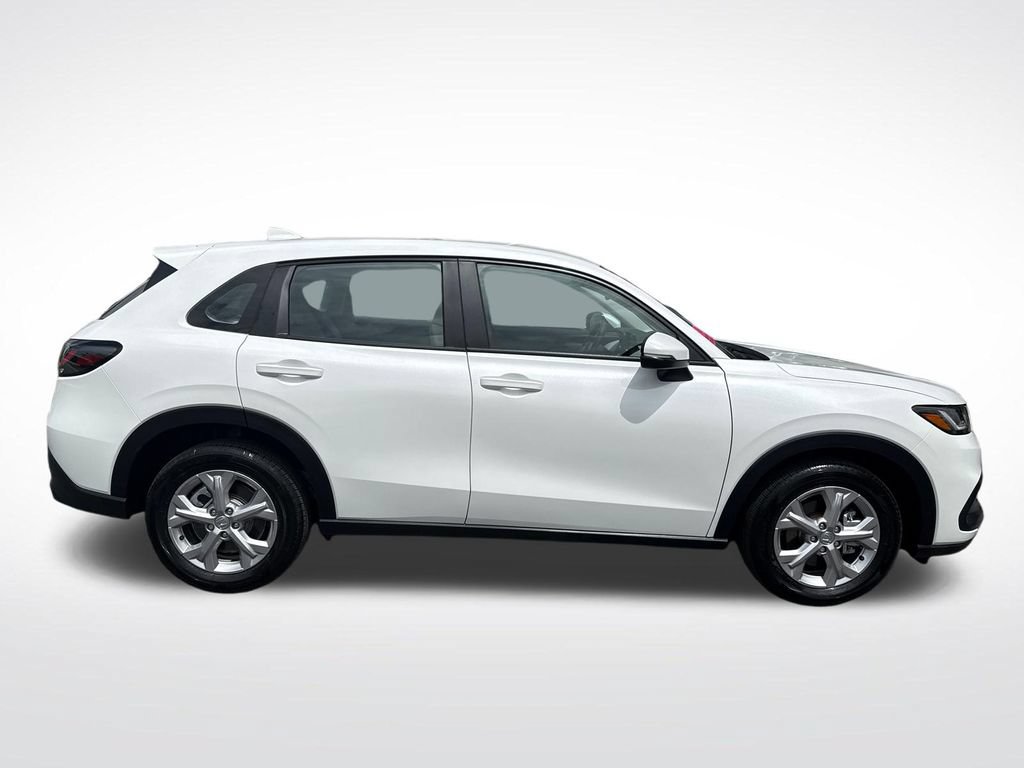 Certified 2025 Honda HR-V LX image 6