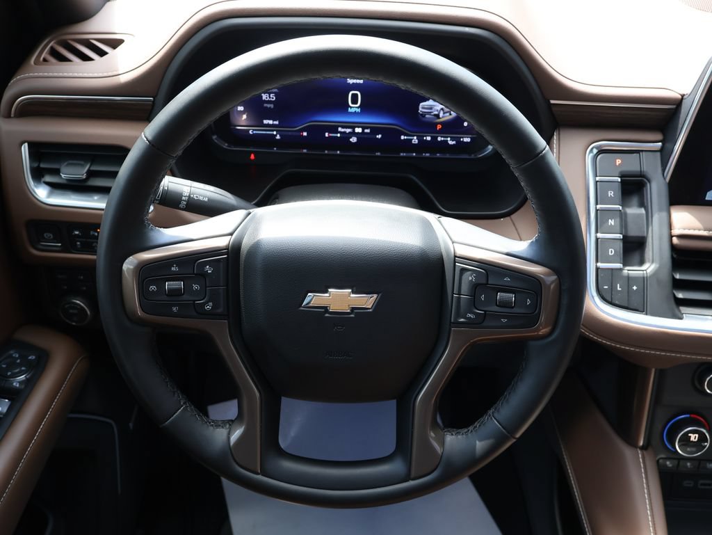 Certified 2024 Chevrolet Tahoe High Country AWD/4WD image 16