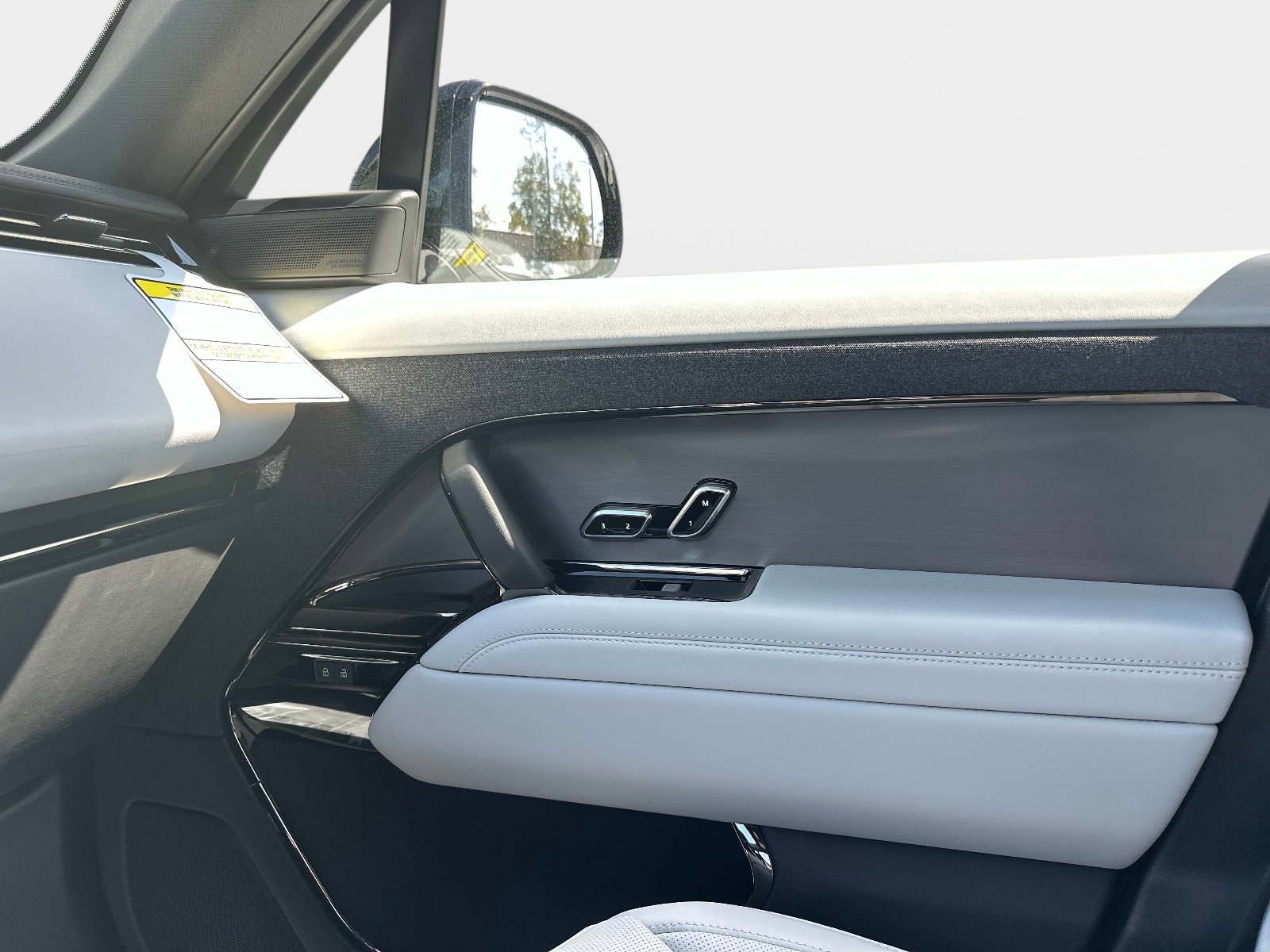 New 2026 Land Rover Range Rover Sport SE image 22