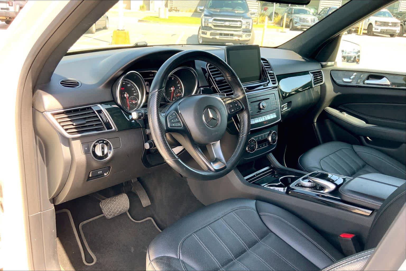 Used 2018 Mercedes-Benz GLE 350 4MATIC image 17