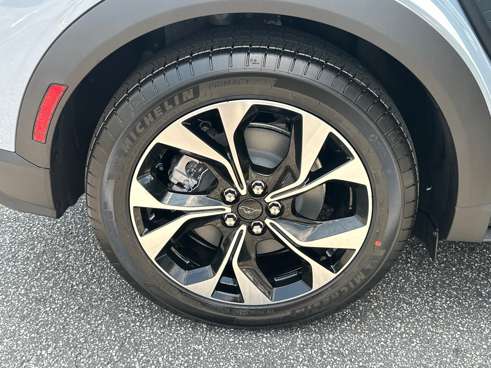New 2026 Ford Mustang Mach-E Select w/ Comfort Package Lite RWD image 18