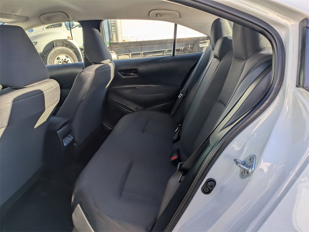 Used 2024 Toyota Corolla LE image 29