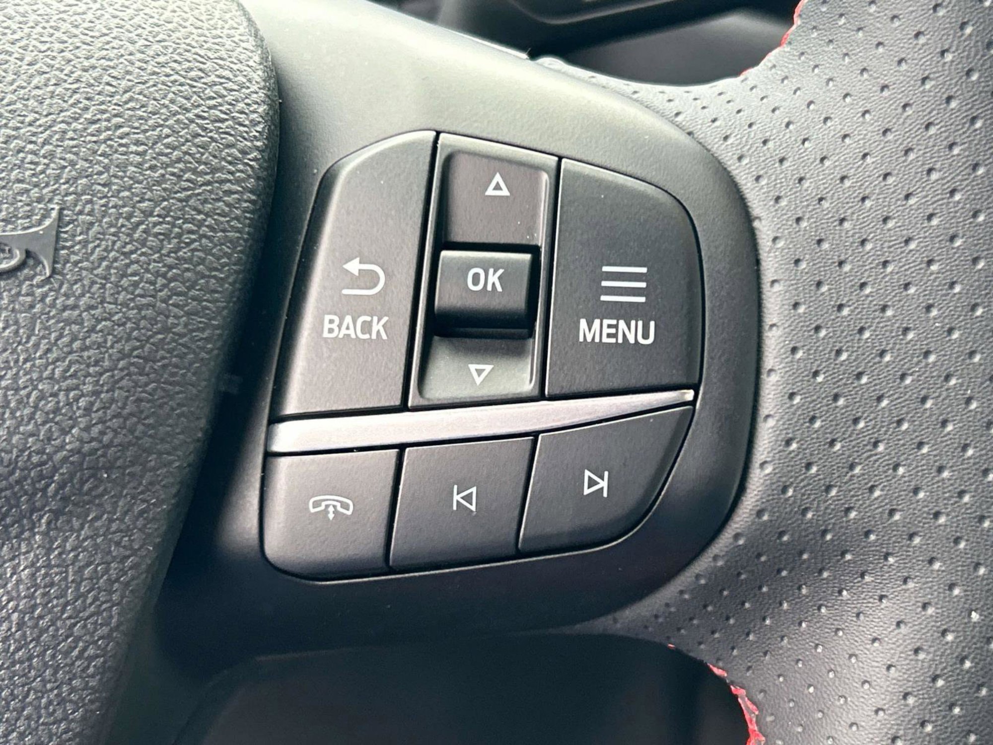 Used 2023 Ford Escape ST-Line w/ Tech Pack #1 image 31