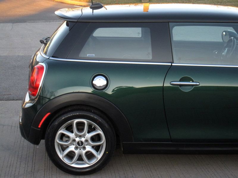Used 2015 MINI Cooper S image 11