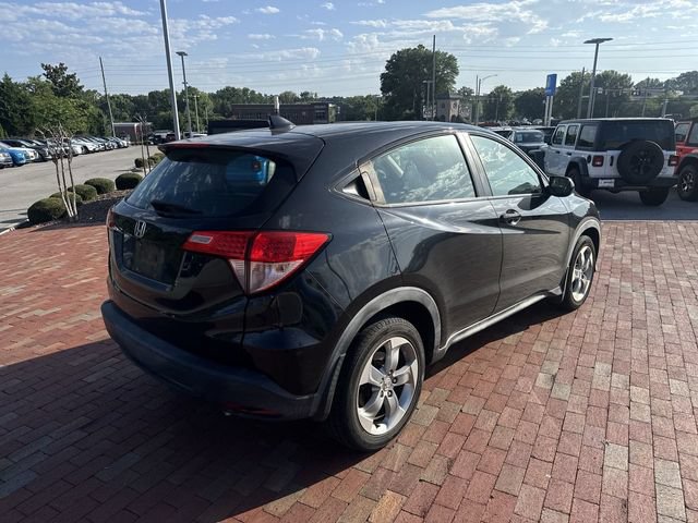 Used 2017 Honda HR-V LX image 14