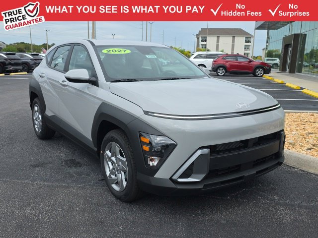 New 2027 Hyundai Kona SE FWD image 1