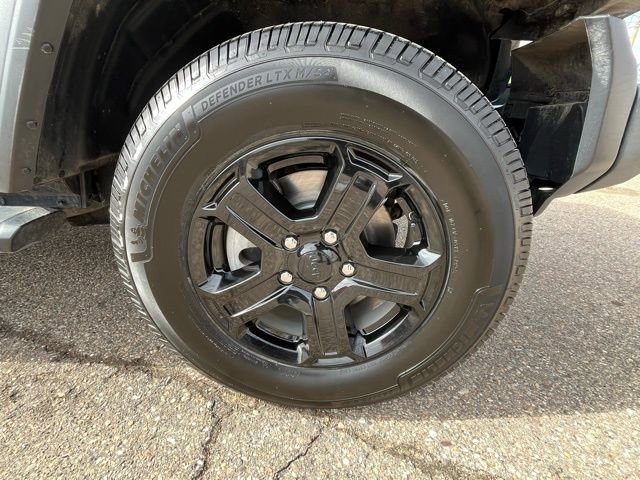 Used 2021 Jeep Wrangler Sport S image 9