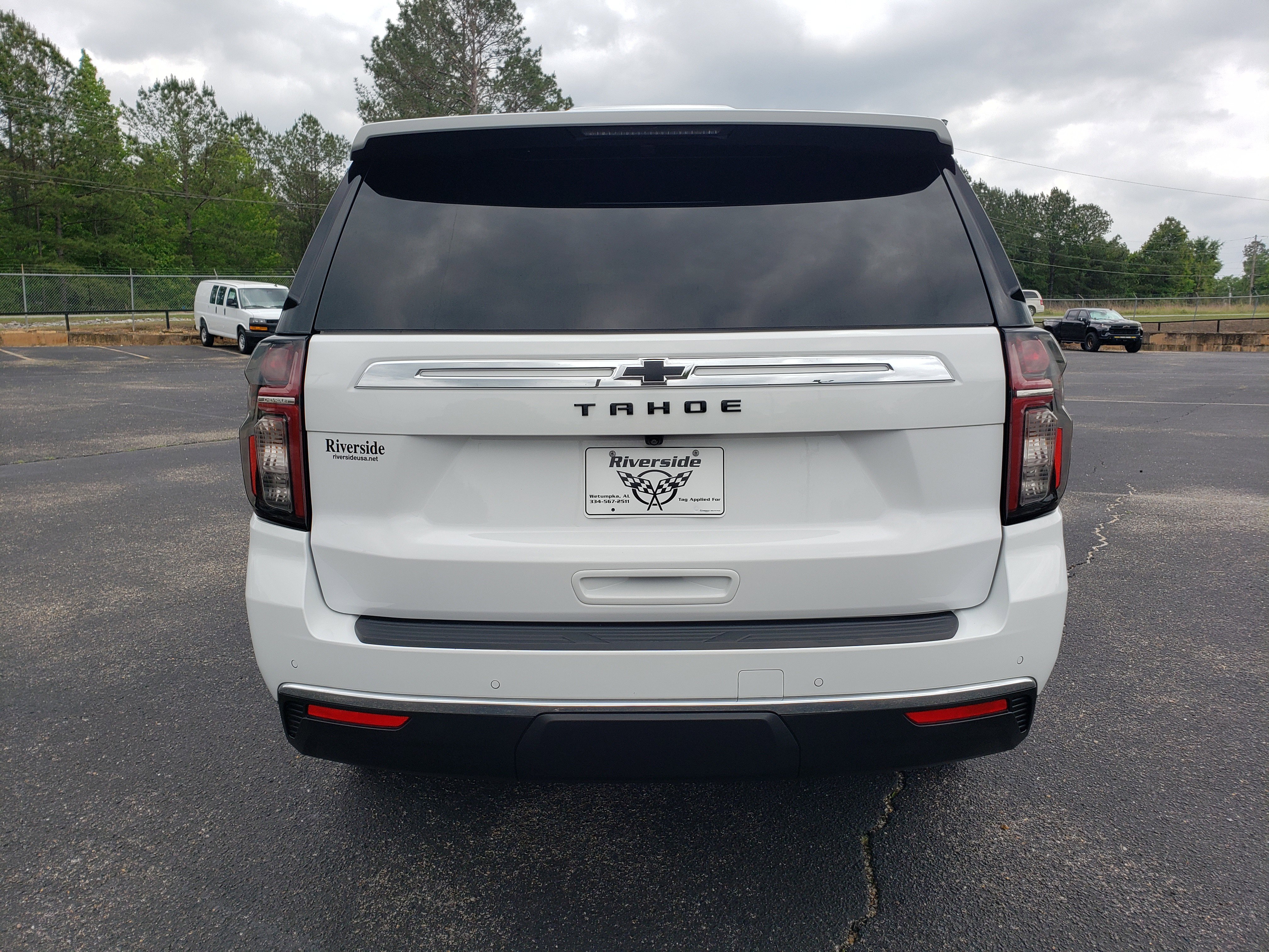 Used 2024 Chevrolet Tahoe LS RWD image 8