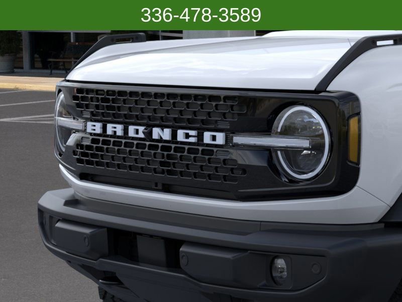 New 2025 Ford Bronco Outer Banks AWD/4WD image 19