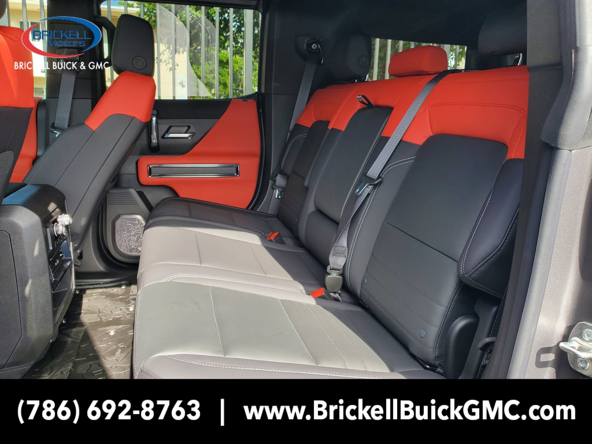 New 2026 GMC Hummer EV 3X w/ Carbon Fiber Edition Package AWD/4WD image 11