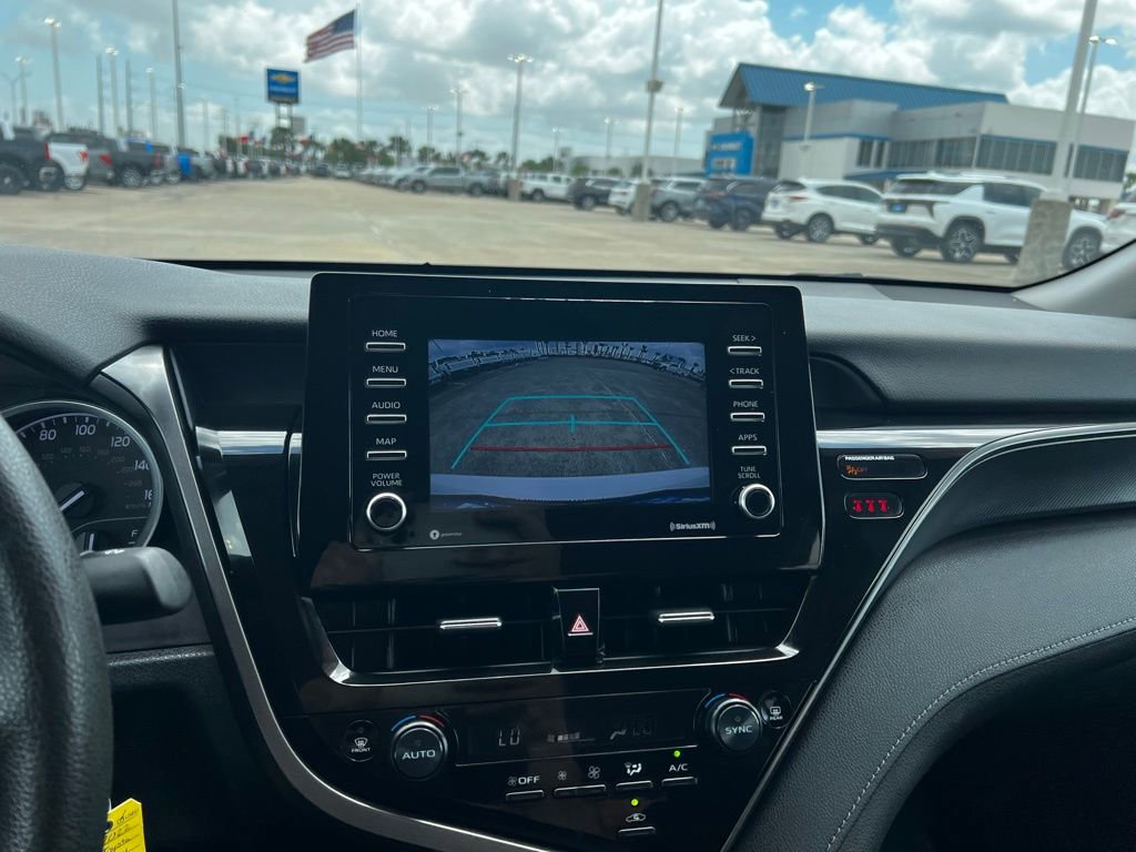 Used 2022 Toyota Camry LE FWD image 24