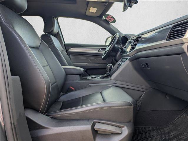 Used 2021 Volkswagen Atlas Cross Sport SEL image 21