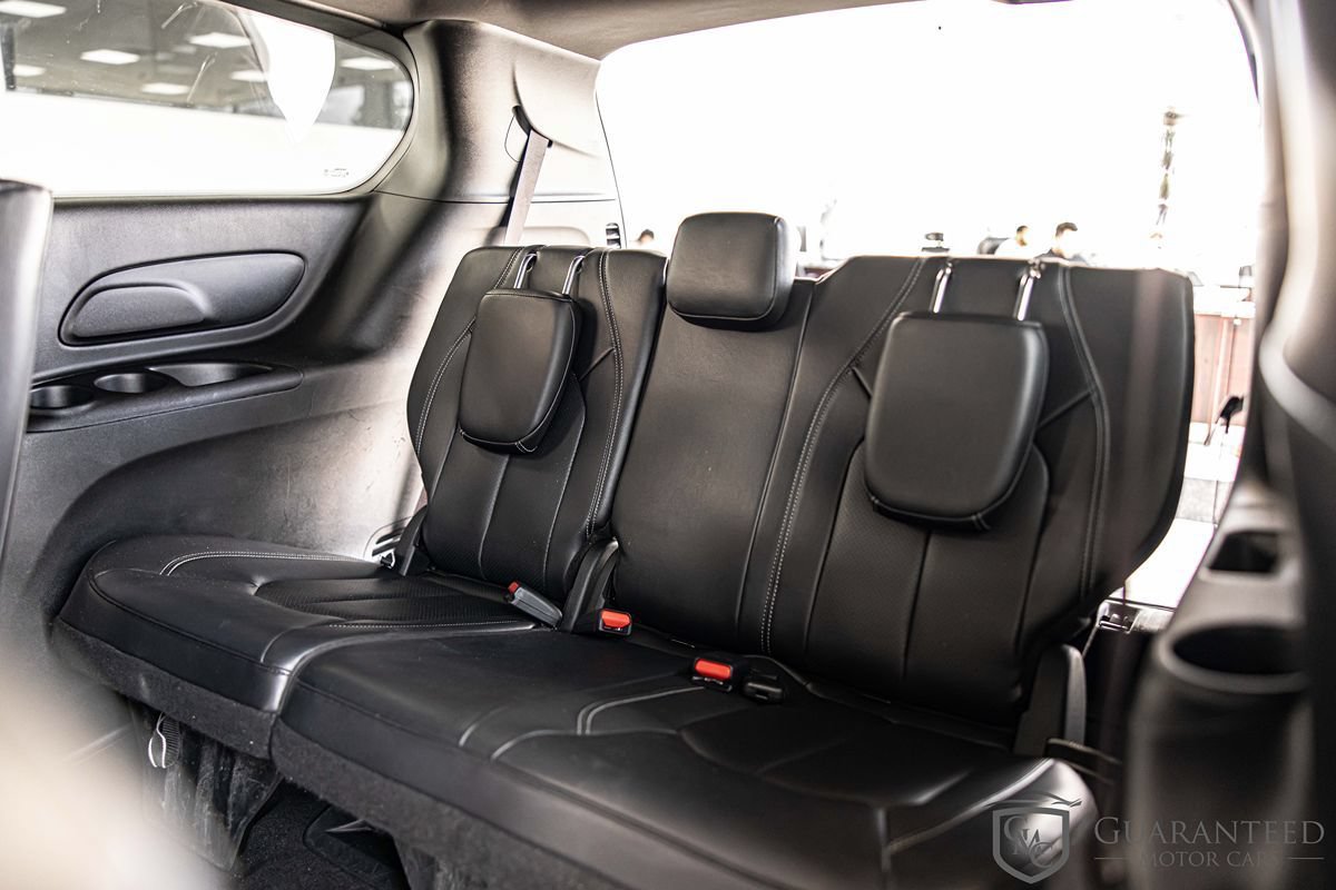 Used 2022 Chrysler Pacifica Touring-L w/ S Appearance Package FWD image 32