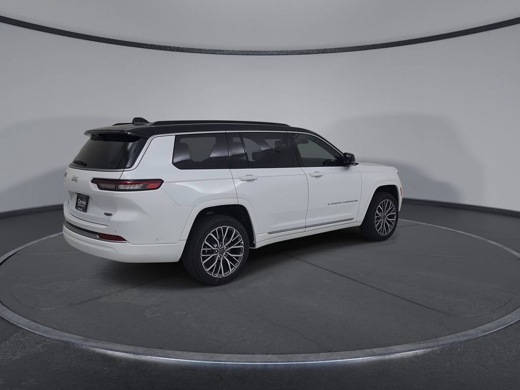 New 2026 Jeep Grand Cherokee L Summit AWD/4WD image 15
