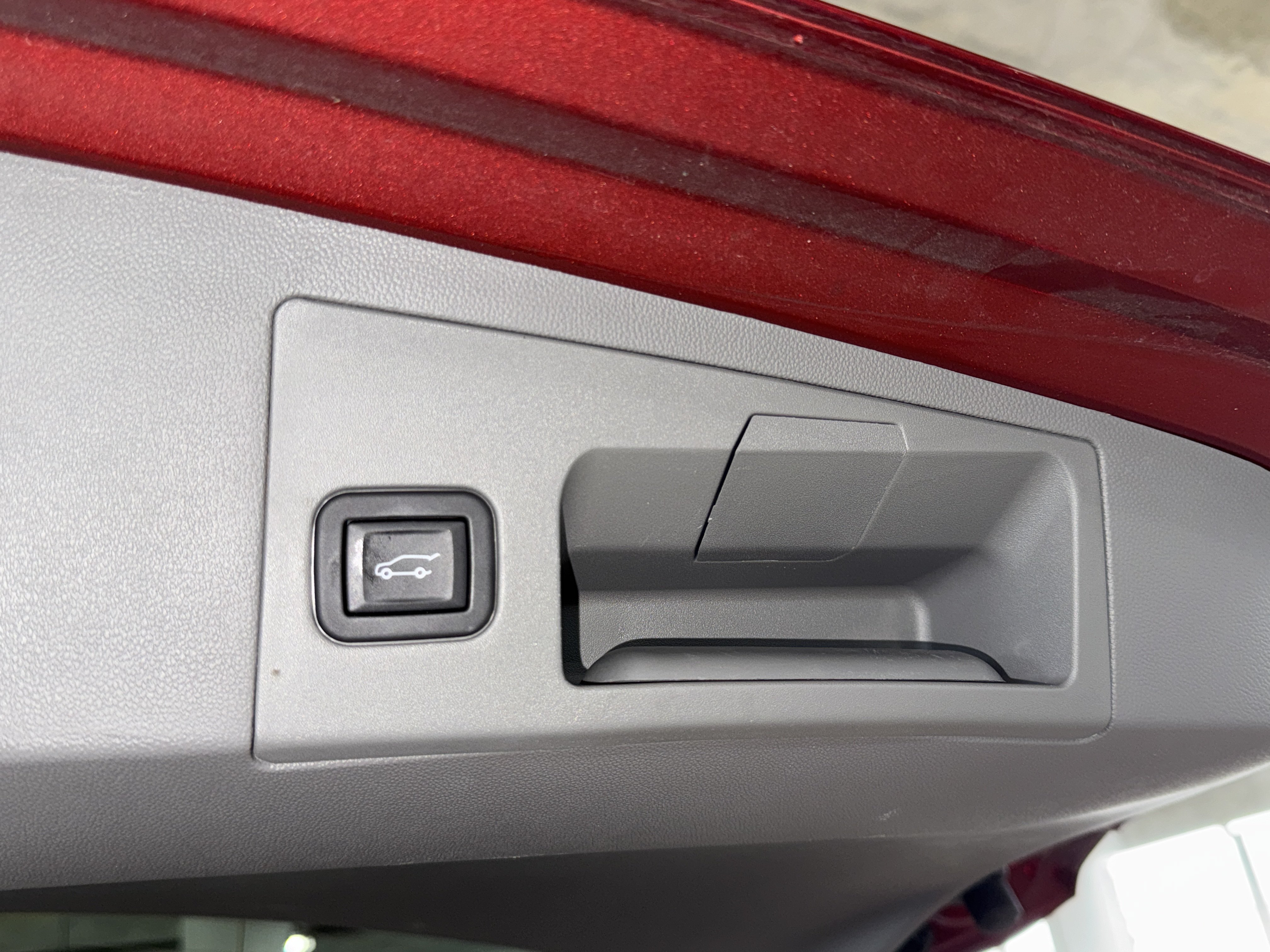 Used 2024 Cadillac XT5 Premium Luxury FWD image 14