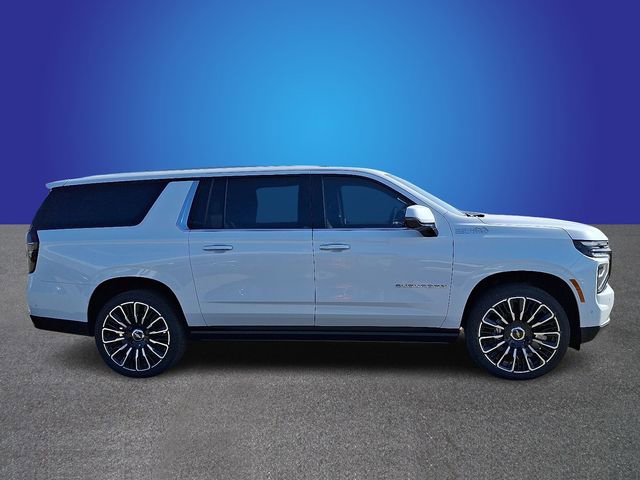 New 2026 Chevrolet Suburban High Country image 3