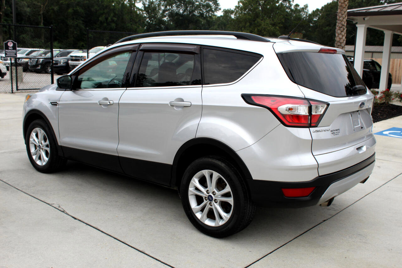 Used 2018 Ford Escape SE image 19